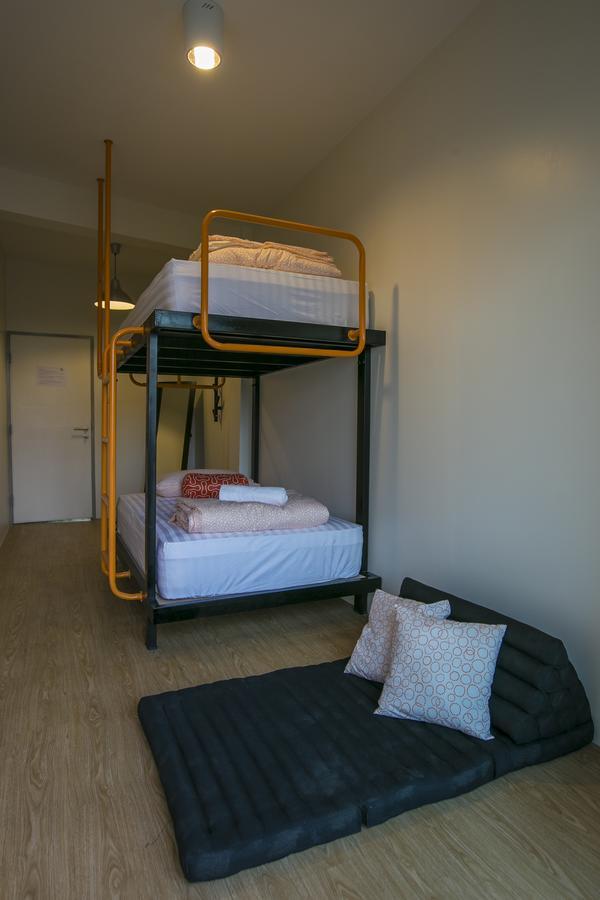 Chedi View Hostel Пхетбури Экстерьер фото