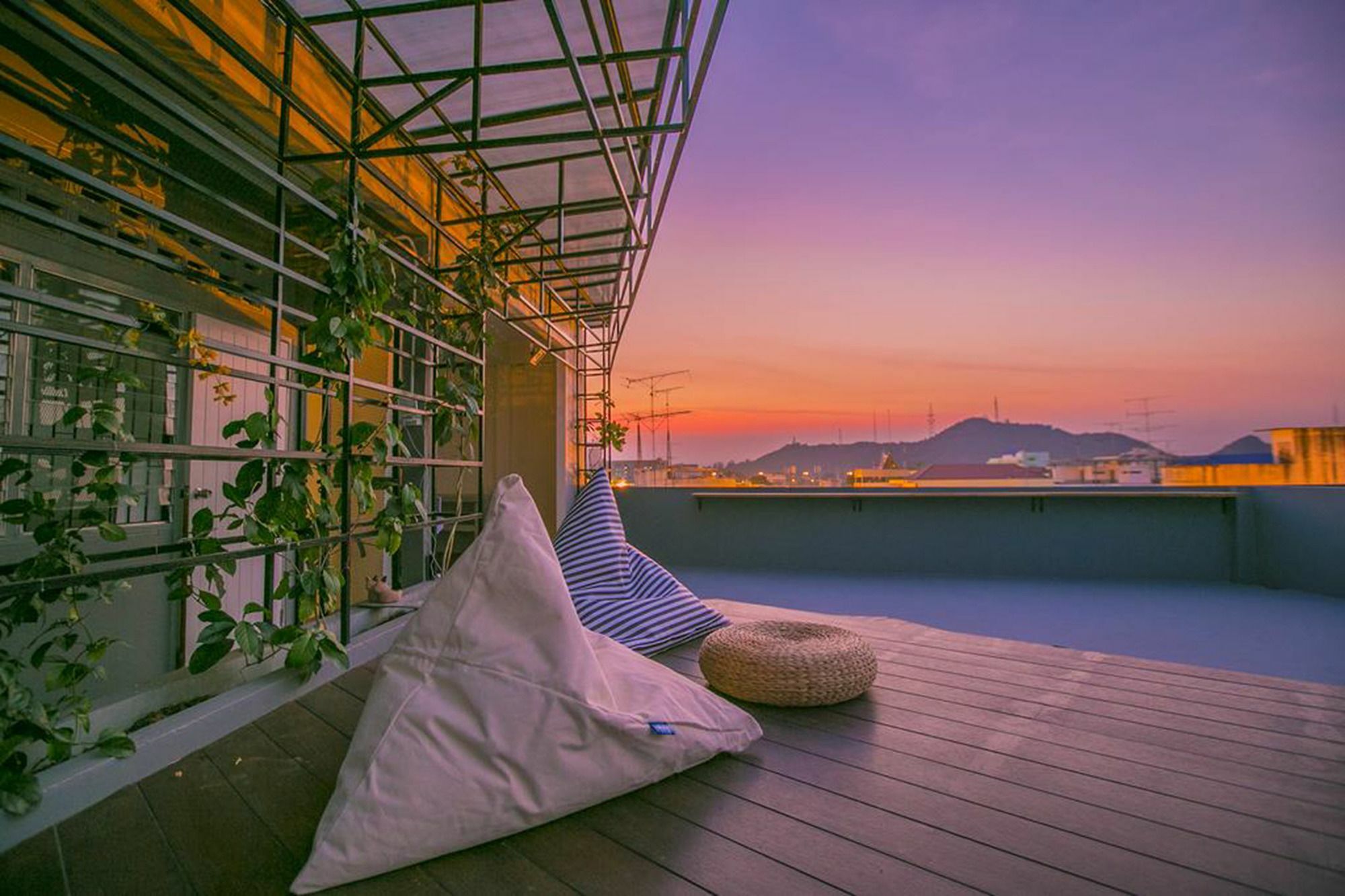 Chedi View Hostel Пхетбури Экстерьер фото